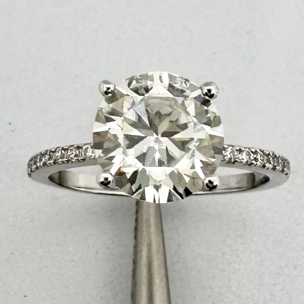 Moissanite Diamond Engagement Ring 2 Ct Brilliant 18K GRA Certified Size 6
